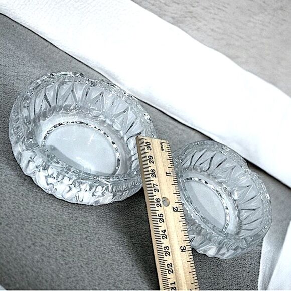 TWIN TEARDROP CRYSTAL ASHTRAY’S
Ashtray, jewelry dish, candy dish 
Lead crystal - Picture 7 of 12